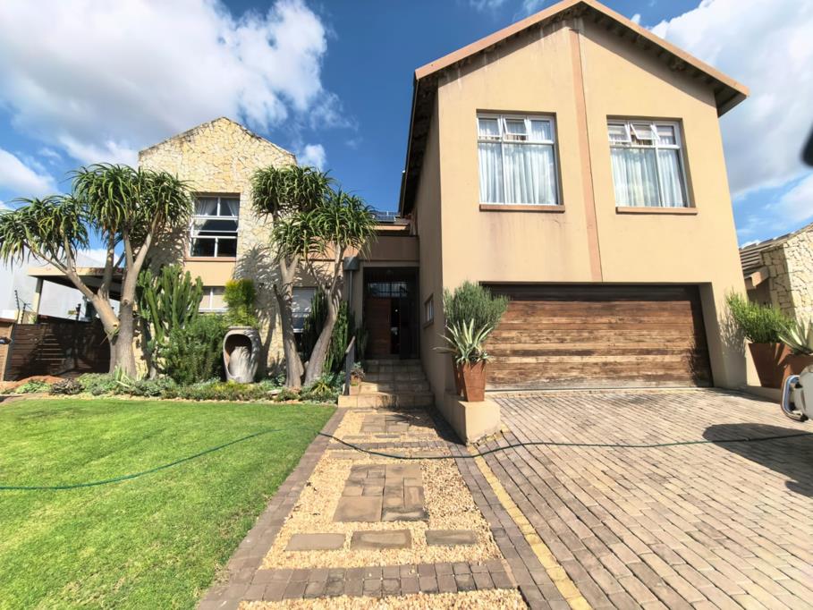 4 Bedroom House