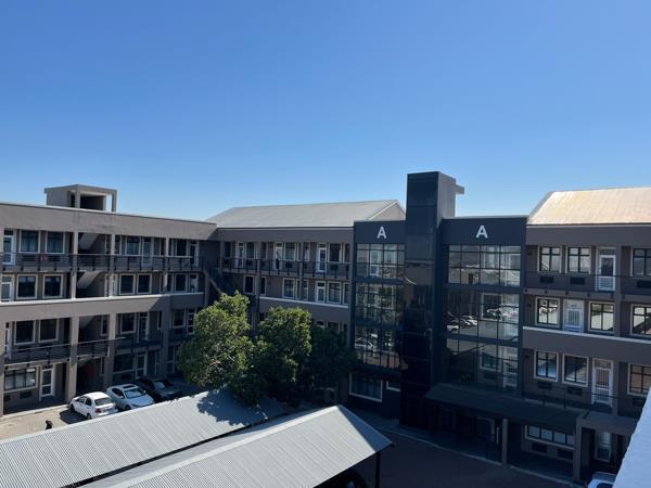 98 m² Commercial space