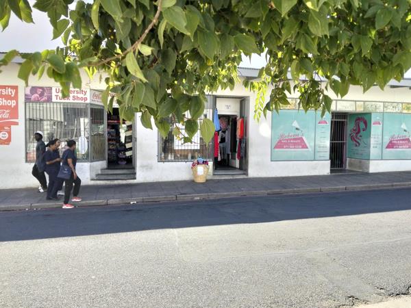 235 m² Commercial space