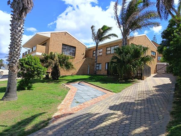 8 Bedroom House