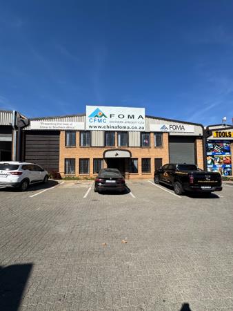 1 248 m² Commercial space