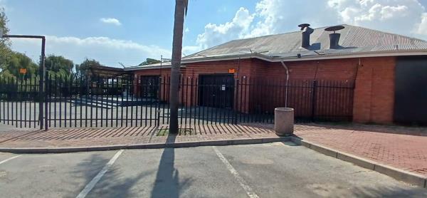 450 m² Commercial space