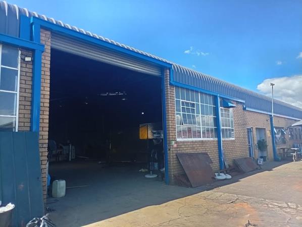 440 m² Industrial space