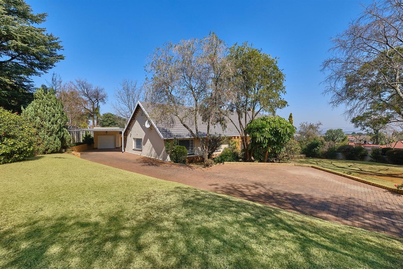 4 Bedroom House in Linden