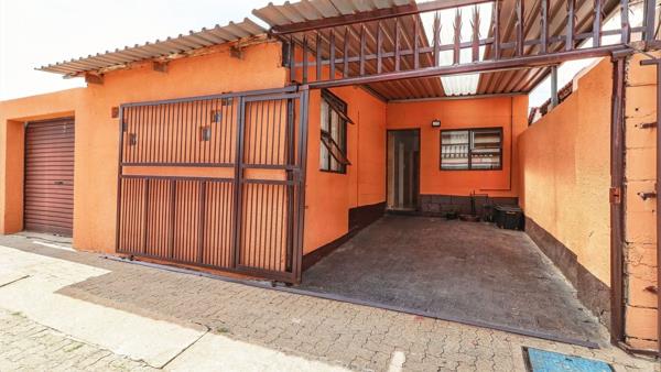 2 Bedroom House