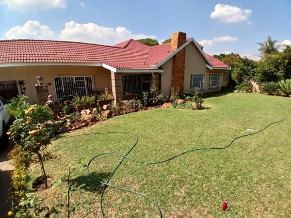 9 Bedroom House