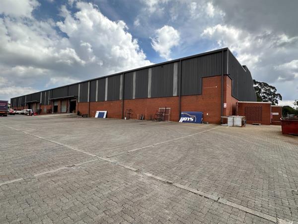 4 892 m² Industrial space