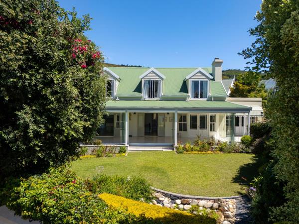 5 Bedroom House