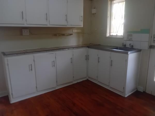 2 Bedroom Flat