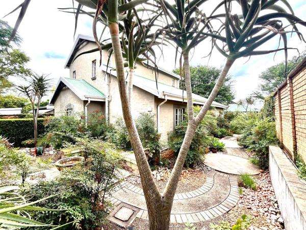 4 Bedroom Townhouse