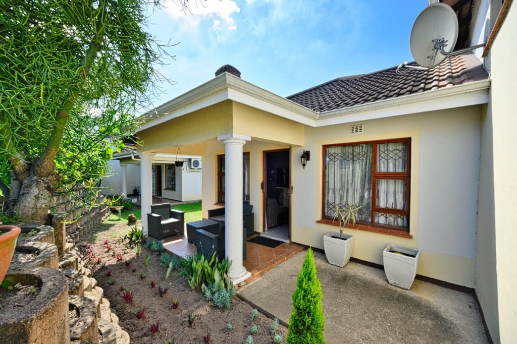 2 Bedroom Simplex