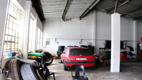 205 m² Industrial space