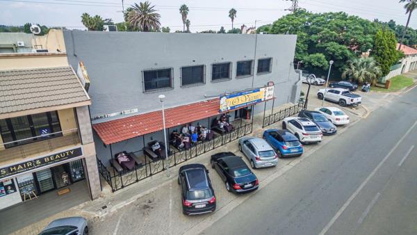 826 m² Commercial space