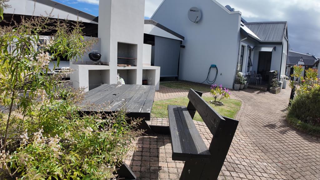 1 Bedroom Townhouse