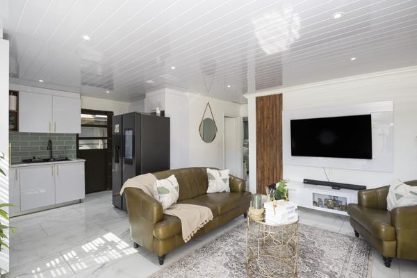 2 Bedroom House