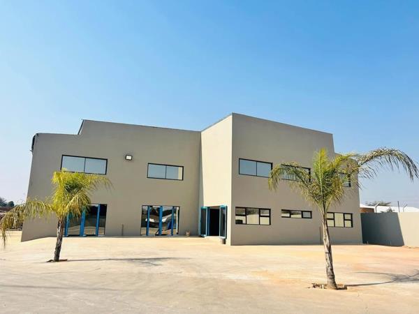 1 120 m² Commercial space