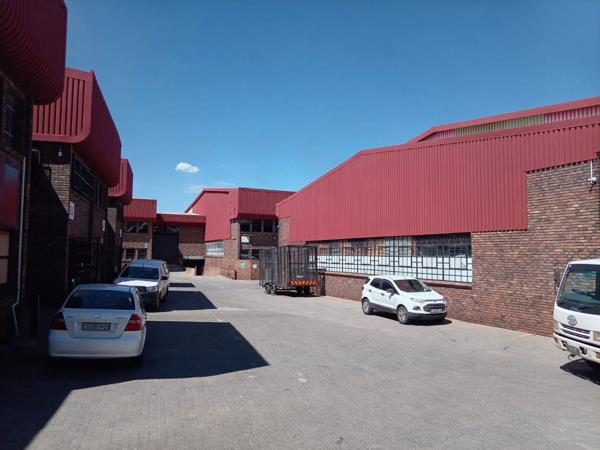 300 m² Commercial space