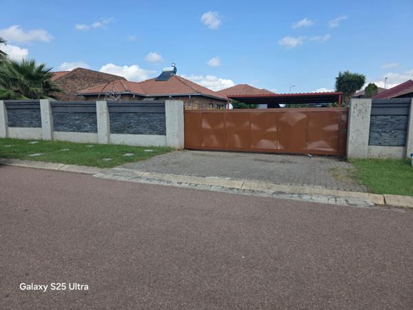 2 Bedroom House