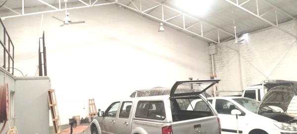 527 m² Commercial space