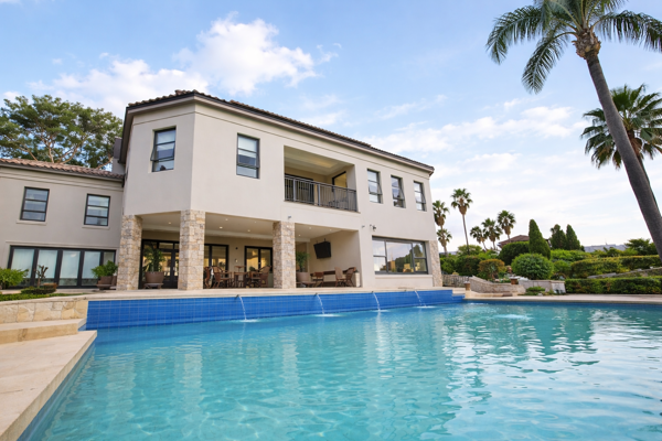 5 Bedroom House