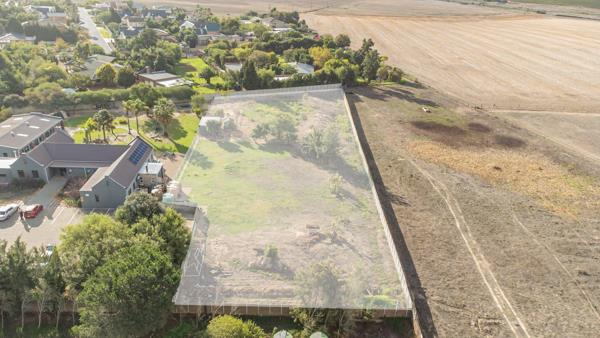 4 000 m² Land