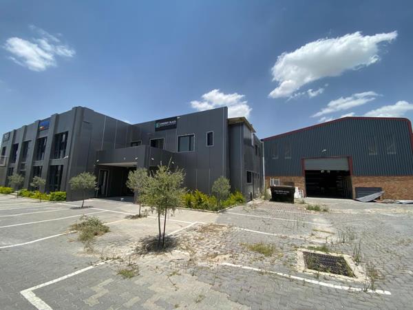 2 651 m² Industrial space
