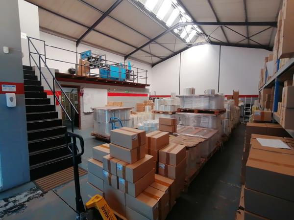 300 m² Industrial space