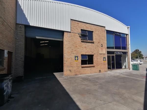 445 m² Industrial space
