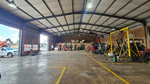 1 860 m² Industrial space