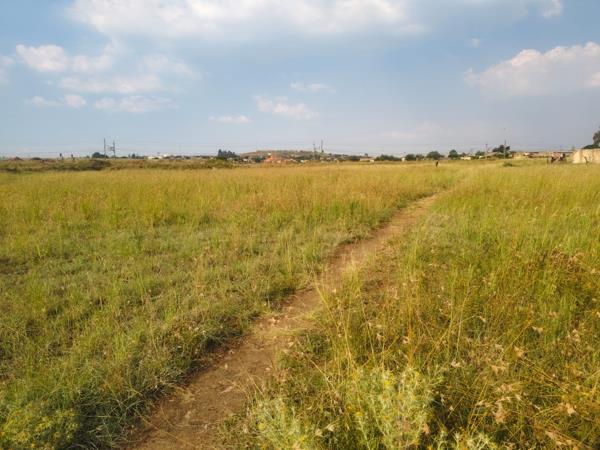 2 855 m² Land