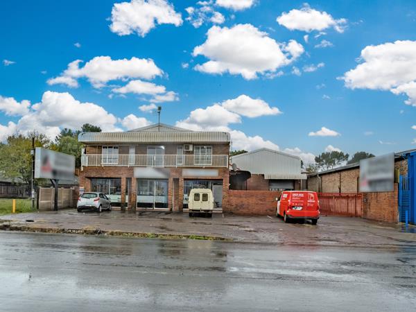 730 m² Commercial space