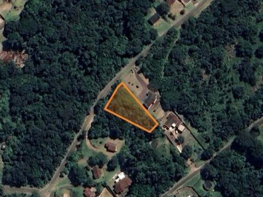 1 356 m² Land