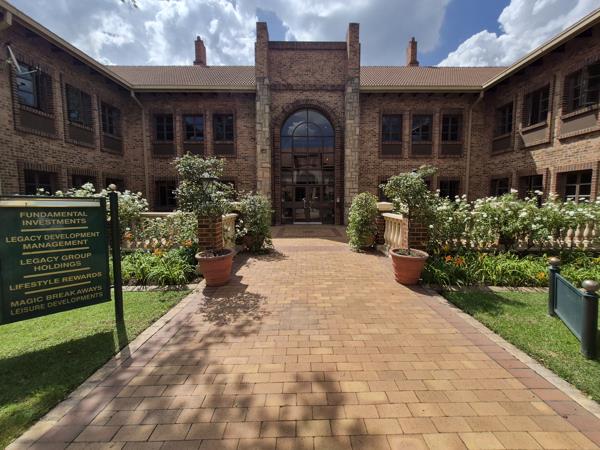 174 m² Commercial space