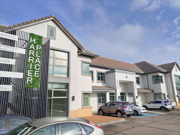 330 m² Commercial space