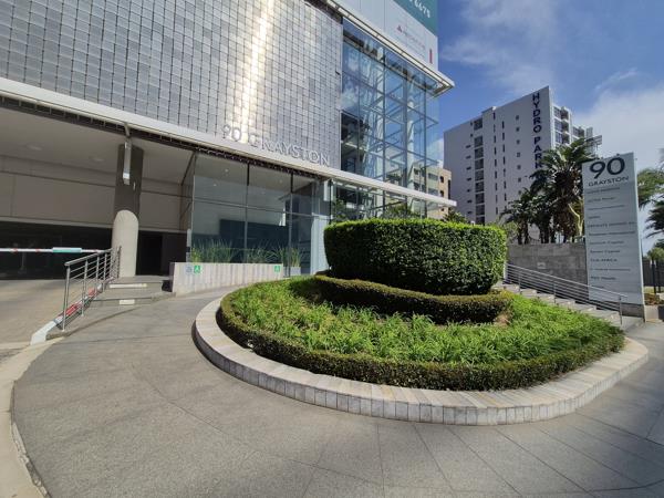 1 093 m² Commercial space