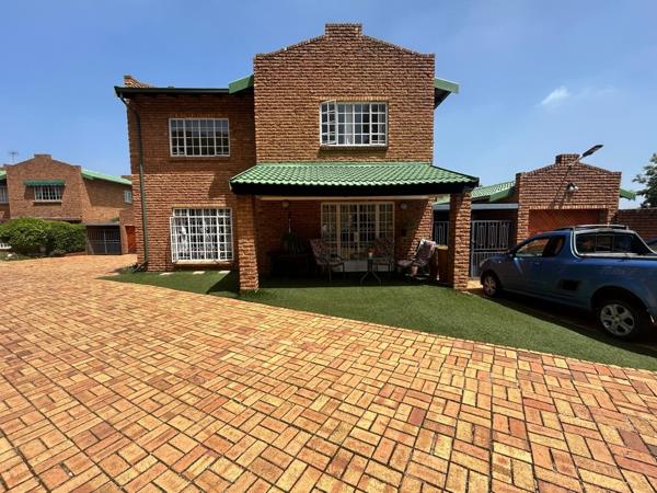 4 Bedroom Townhouse