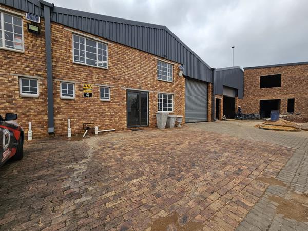 300 m² Industrial space