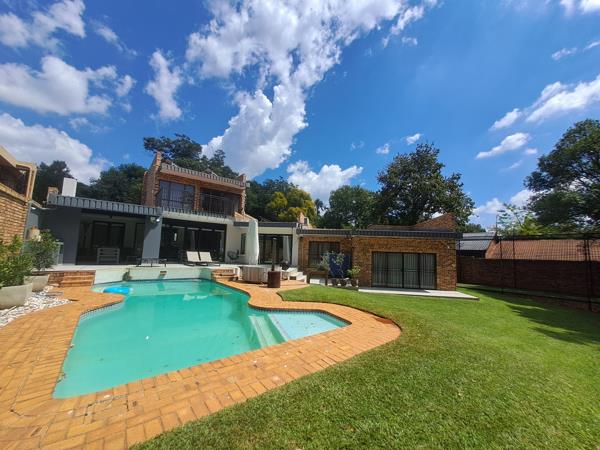 5 Bedroom House