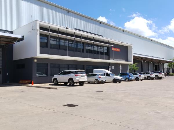 3 694 m² Industrial space