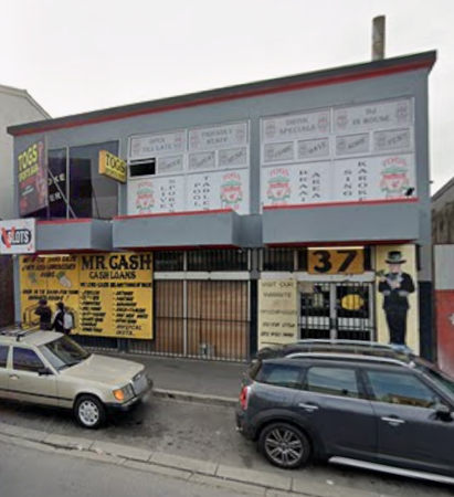 700 m² Commercial space