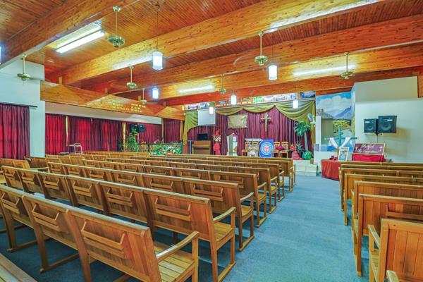 346 m² Commercial space