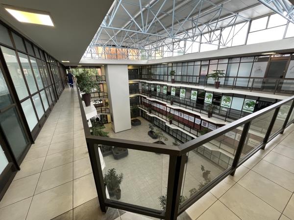 194 m² Commercial space