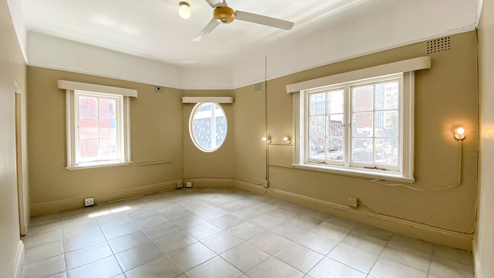 Studio Apartment in Johannesburg CBD