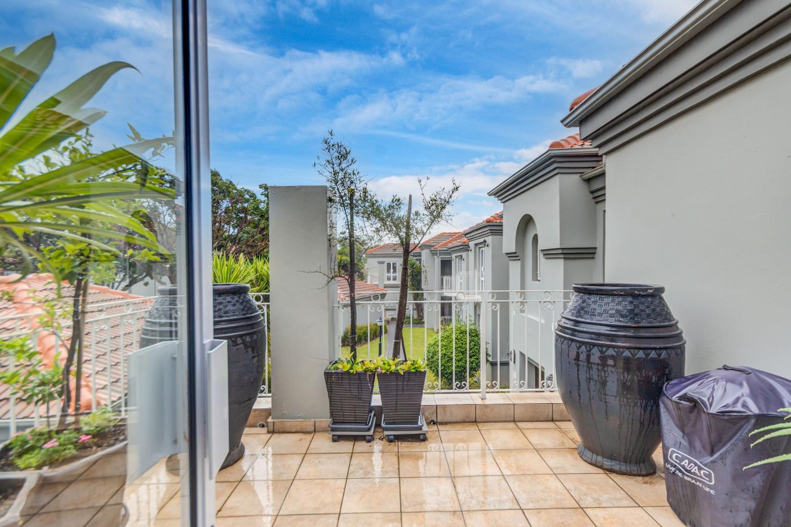 2 Bedroom Apartment in Eagle Canyon Golf Estate