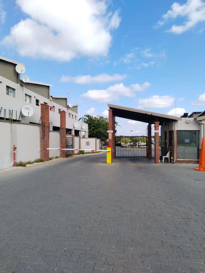 3 Bedroom House in Summerset