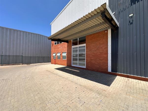 1 620 m² Industrial space