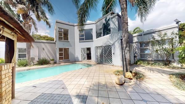 5 Bedroom House