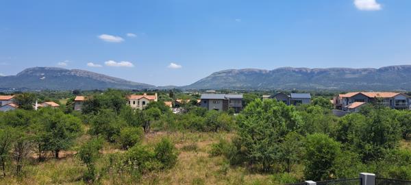 1 240 m² Land
