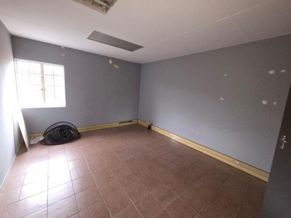 200 m² Commercial space