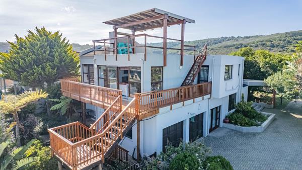 5 Bedroom House